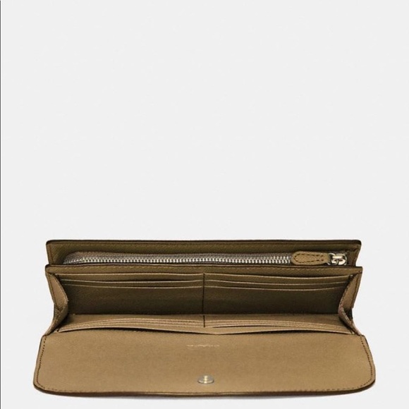 Coach Slim Envelope Wallet. - Picture 2 of 2